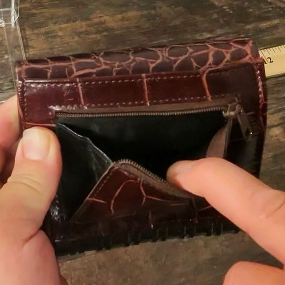 Brown and Black Croc-Embossed Wallet - Picture 9 of 12